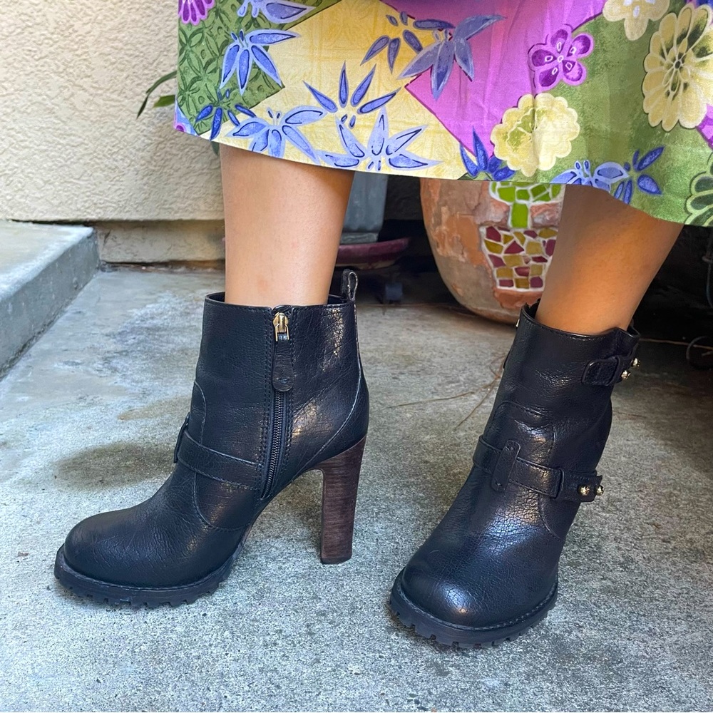 Black/brown Tory Burch leather booties